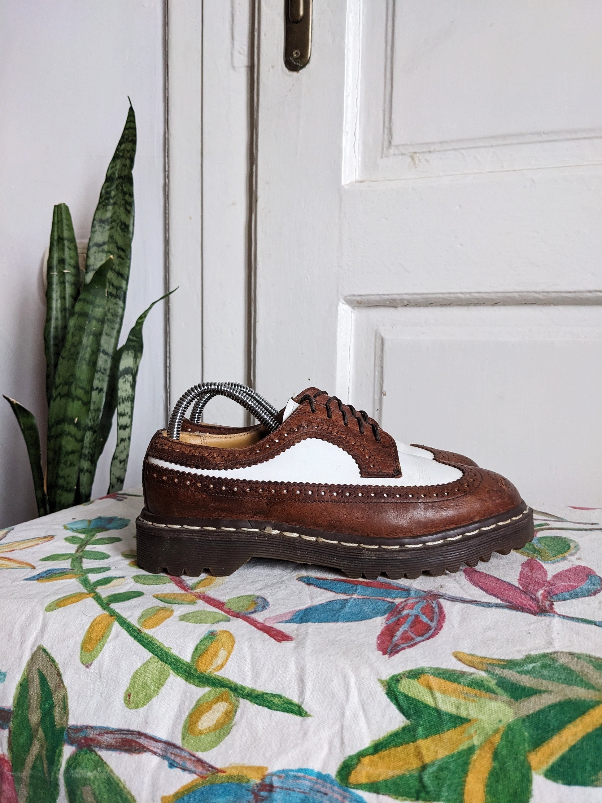 Vintage Dr. Martens 3989/59 Brogue Wingtip Oxfords Shoes - Etsy