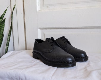 Dr. Martens (Size 12) Men\'s Black Islip Lace Up Pebble Leather Oxford Sneakers Dr Martens 1461 Oxford Shoes Black Leather Doc Martens - Etsy main image 4