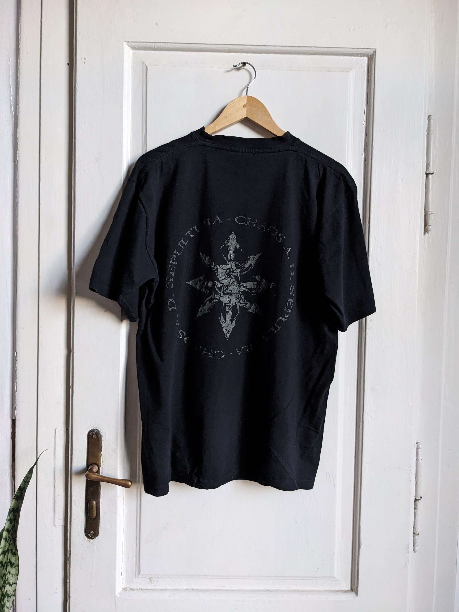 ヴィンテージ セパルトゥラ カオス A.D. Tシャツ グッズ - Etsy 日本