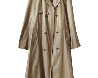 Vintage Beige Double Breasted Trench Coat . Daniel Hechter Trench Mac .
