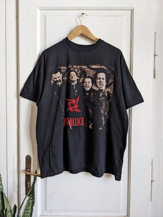 Vintage Metallica Merch T-Shirt 1996 On The Road … - image 2