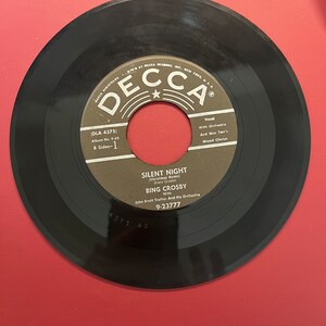 Bing Crosby - Silent Night/Adeste Fideles 45rpm - Decca Records