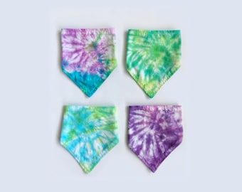 BANDANA BIBS &lt;3 one tie-dye baby bib or small pet bandana
