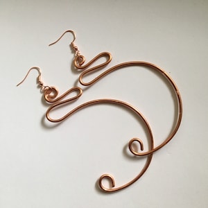 Boucles d&#39;oreilles en spirale, demi-créoles, cuivre