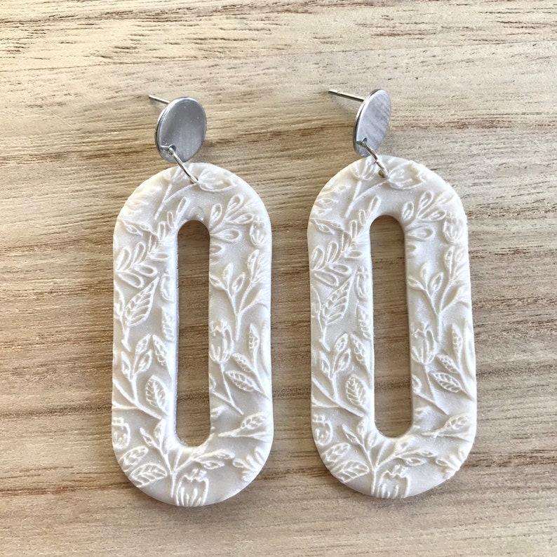 Mother of Pearl Earrings White Floral Stud Earrings Floral Pearl Clay Earrings