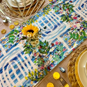 Chemin de table de fête dans le jardin de Hanoukka : {Décoration d'intérieur juive moderne,Décoration d'intérieur juive,Célébrations juives,Cadeau juif unique,Décoration de Hanoucca}