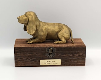 Luxury Basset Hound Ashes Box | Basset Hound Ashes Urn | Dog Ashes Urn | Pet Urn | Custom name plaque.