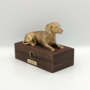 Luxus Dackel Asche Urne: Handgemaltes 3D Hund Namensschild