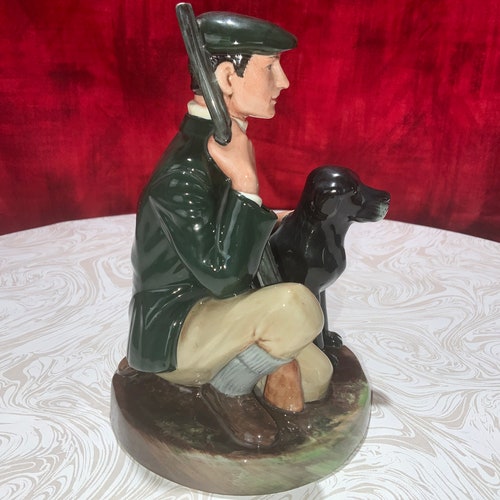 Royal Doulton store The Gamekeeper figurine