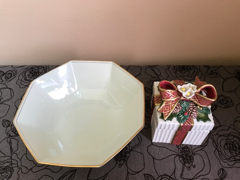 Fitz /& Floyd box and bowl
