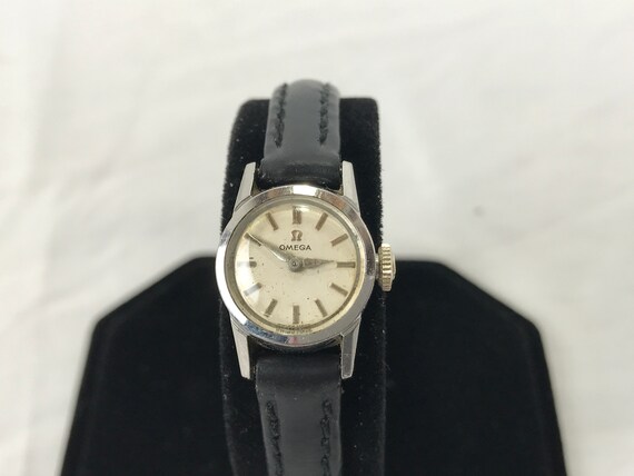 Swiss made Omega women’s wristwatch