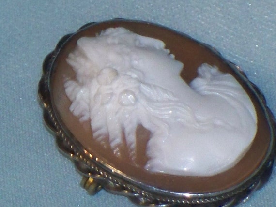 Antique Sardonyx Shell Cameo Brooch Silver Vintag… - image 6