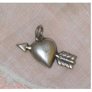 Vintage TINY Puffy HEART with Arrow STERLING Silver Charm for Bracelet Minimalist Small Pendant