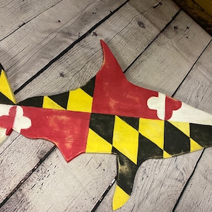 Distressed Maryland flag wooden shark