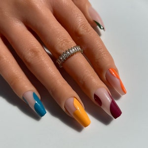 Gorgeous Warm Earthy Tones Wavy Design Long Coffin Press On Nails| Multi-color Swirl Nails| Extra Strong Salon Quality| Long Coffin Nail Set