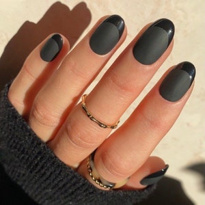 24 pcs Matte Black French Tip Press On Nails | Press On Nail | Oval Almond Press On Nails | Short Nails | Fake Nails |Glue On Nails