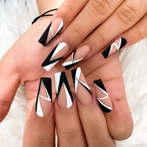 24pcs Black White Matte Coffin Press On False| Nails with Design| Press On Nail Long Glue On Nail| Manicure Set| Nail Press On| Fake Nails