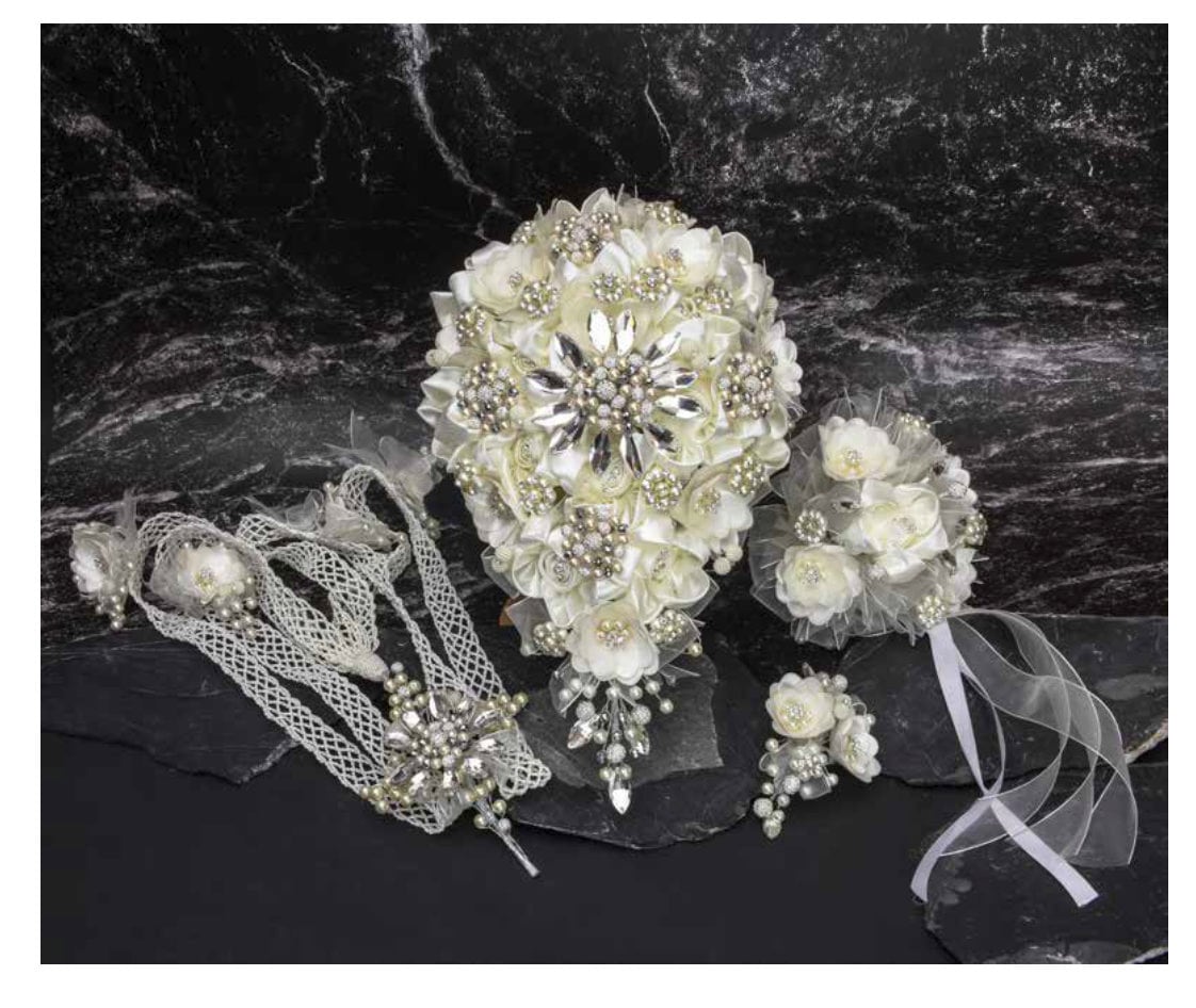 ramo buchón  Flower gift ideas, Luxury flower bouquets, Flower gift