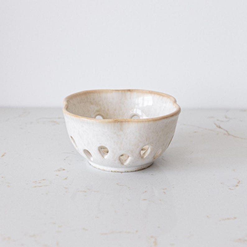 Ceramic Berry Bowl