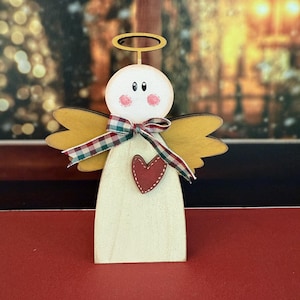Primitive Angel Shelf Sitter – Hand Painted Folk Art Angel with Heart, Rustic Christmas or Memorial Decor in 3 Sizes