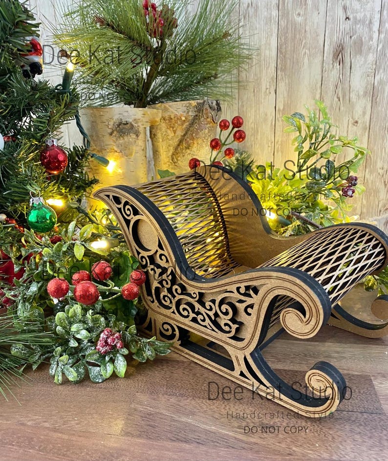 Miniature sleigh for home decor, stained, gold or red and gold, Christmas centerpiece, mantel, gift presentation Bruin