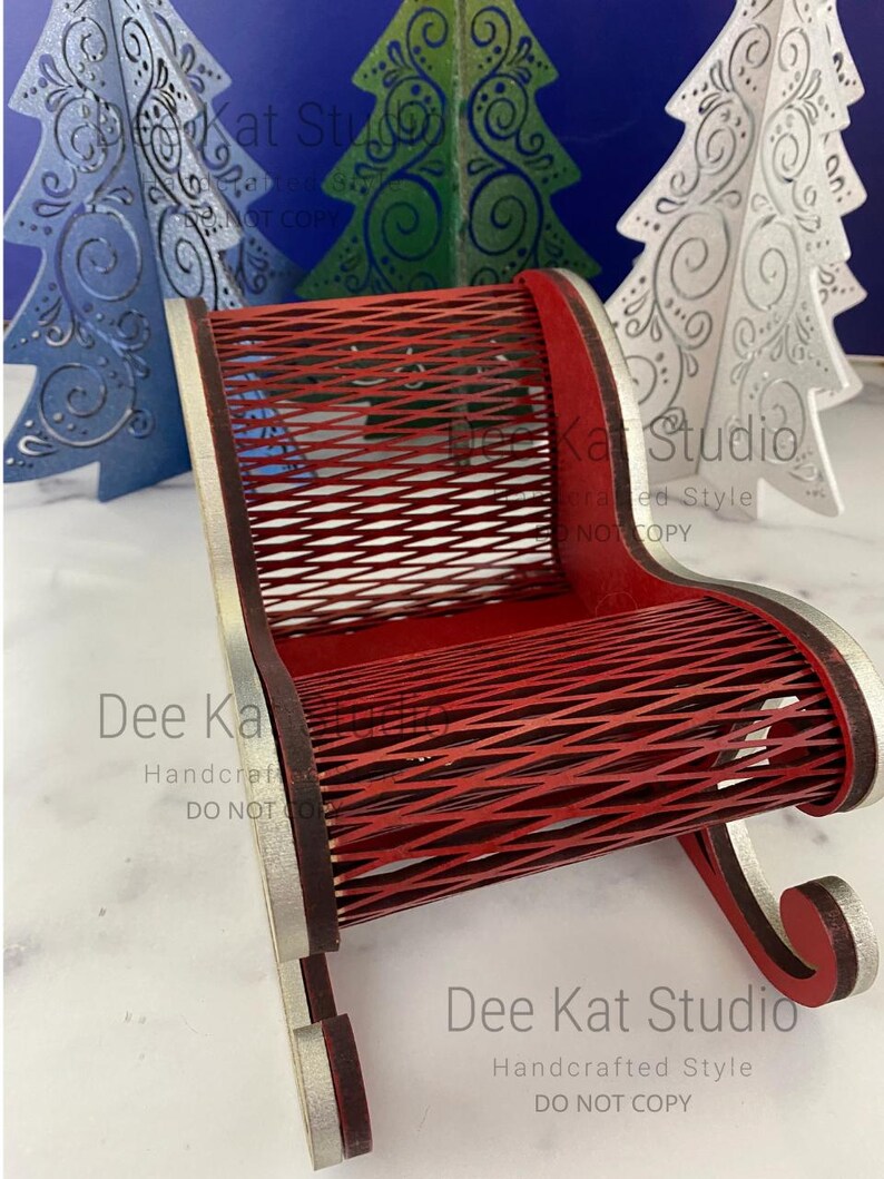 Miniature sleigh for home decor, stained, gold or red and gold, Christmas centerpiece, mantel, gift presentation afbeelding 6