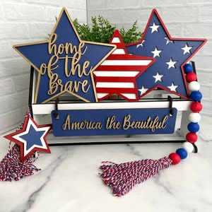 Patriotic raised shelf sitter decor, interchangeable holiday/seasonal, painted as shown or unfinished for DIY