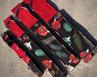 Boughs and Baubles dog collar