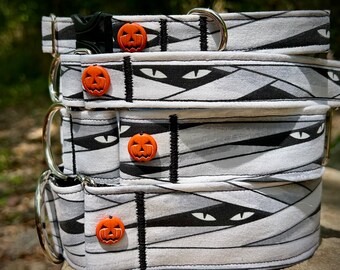 Mummy dog collar or leash