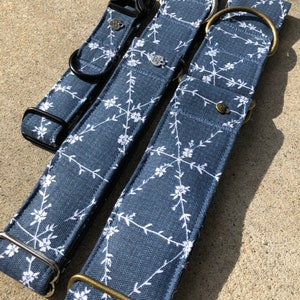 Blue floral lace dog collar
