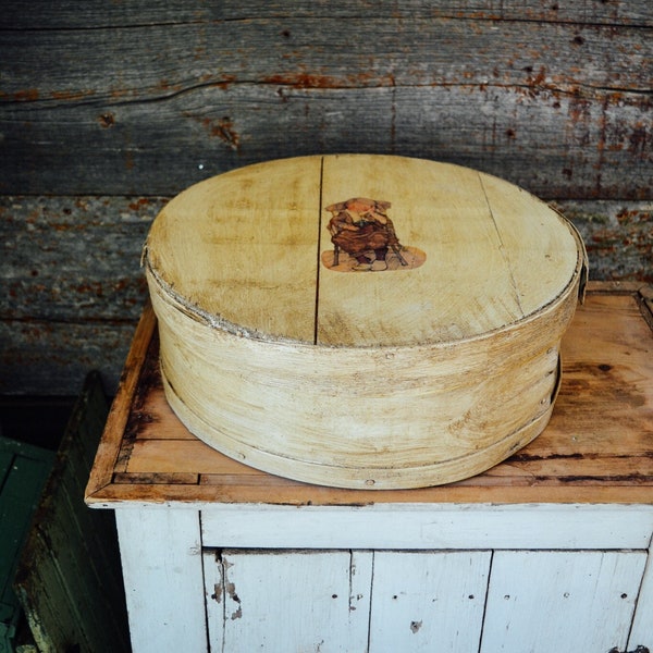 Vintage ROUND Wooden Cheese milk dairy bottle crate box decor arts crafts, Vintage Cheesebox, Vintage Round Box, Craft Box, Vintage