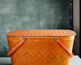 Antique vintage Red Man Basket, Vintage Basket, Farmhouse Decor, Vintage Picnic Basket, Vintage Wicker Basket