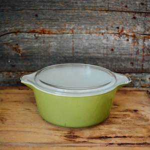 Pyrex 475B Plat couvert vert 2 1/2 pintes avec couvercle en verre, vert Pyrex vert rond, 2 1/2 pintes. Plat Pyrex, Vert Pyrex Vert