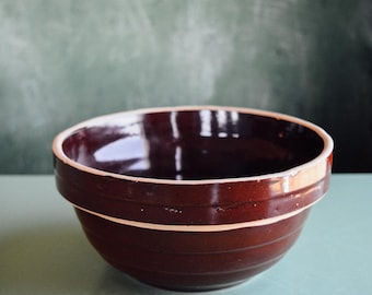 Vintage 9" Stoneware Brown Bowl, Primitive Bowl, Brown USA Antique Bowl, Americana, Vintage Stoneware, Vintage Kitchen, Fall Decor