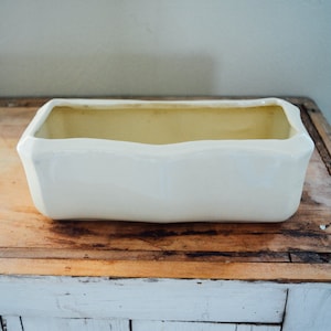 MidCentury Beige Planter, Vintage Pottery, Cream Vintage Planter, Vintage Planters, Planters, Cream Pottery, Planters