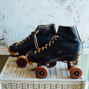Vintage Roller Skates, Vintage Wooden Wheel Roller Skates, Vintage Patriotic Decor, Americana Decor, Vintage Decor, Vintage Toys, Skates