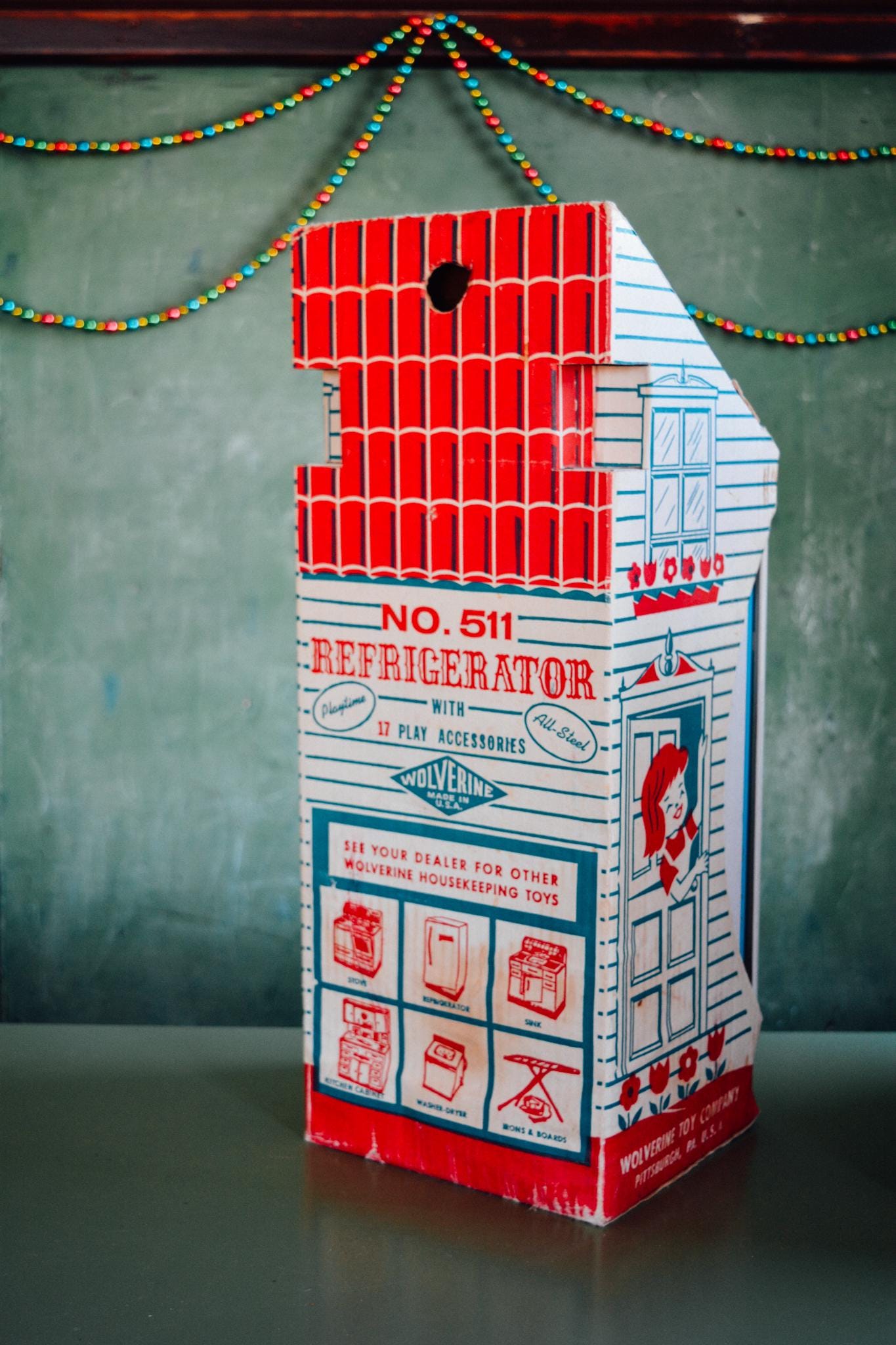 Vintage Wolverine Toy Refrigerator and Stove, Vintage Toy in