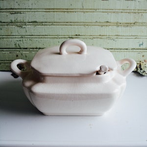 Vintage Americana Ironstone Style Tureen with Serving Spoon, Antique Ironstone Tureen, Antique Ironstone USA, Antique Ironstone