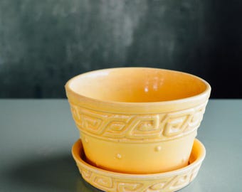 Vintage McCoy Yellow Aztec Style Planter, McCoy Planter 6"D x 4"H w/Attached Saucer - Planter, Succulent Planter, Vintage McCoy Pot