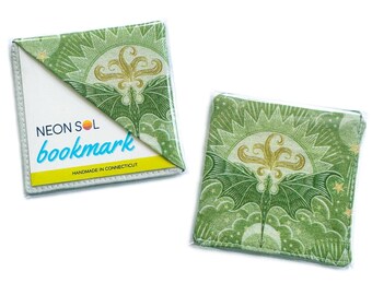 Corner Bookmark, green dragons | cotton fabric, page marker, reader gift, bookish, booktok, reading accessory, fantasy book, dragon rider