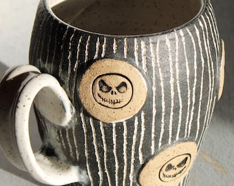 18-20 onzas: taza de café “Pumpkin King” hecha a mano, taza inspirada en Disney de otoño, cerámica hecha a mano