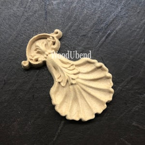 woodubend 5.70 cm x3.80cm decorative Applique/ Woodubend Furniture Moulding SKU 2447 bendable when heated