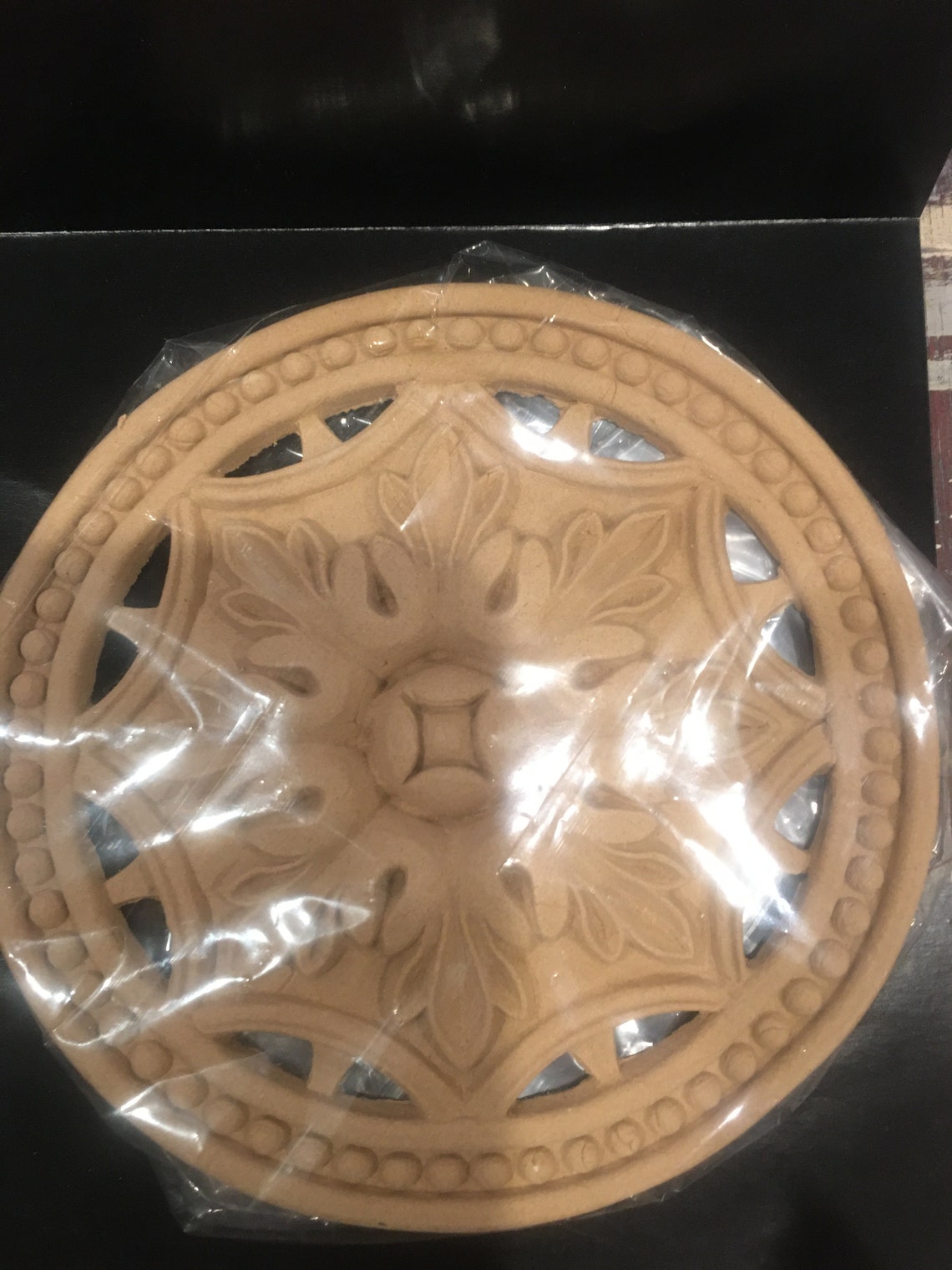 17.5cm Decorative Medallion medium applique carved/WoodUbend Etsy