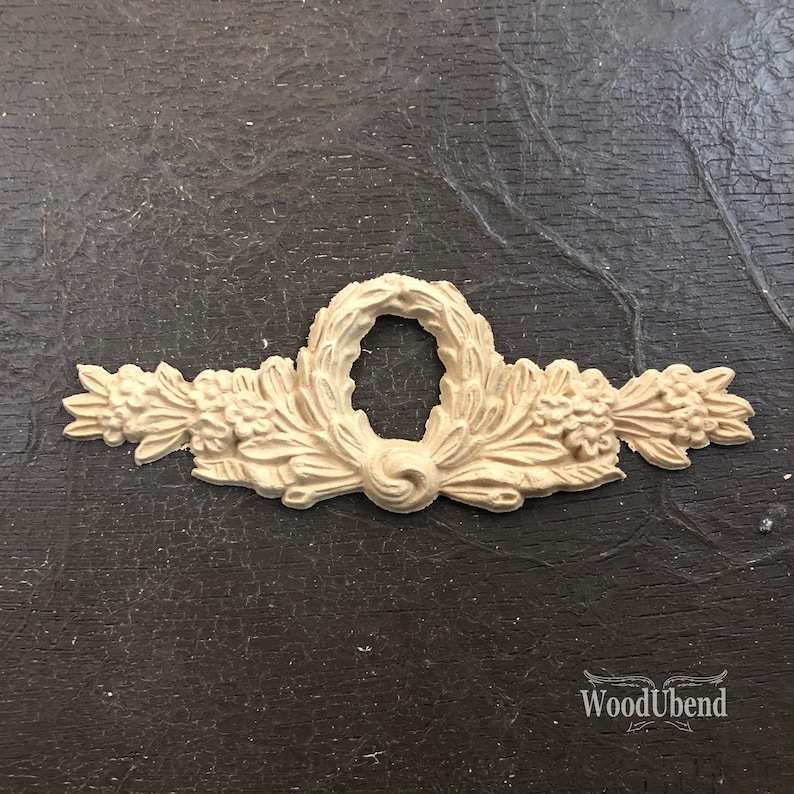 woodubend 17x 6 cm, Decorative Acanthus Pediment /WoodUbend Furniture Moulding, SKU 0130 bendable when heated 