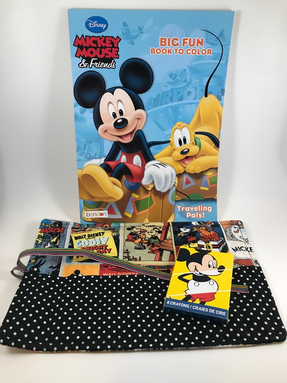 Crayola Mickey Inspiration Art Case Collection Gift Box for Kids