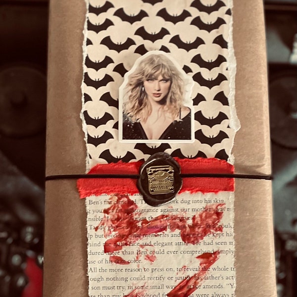 Horror, Taylor Swift Inspired, Blind Date with a Book; Creepy; Halloween; Spooky; Books; Ghost Stories, Autumn, Scary, Witchy; Eras Tour