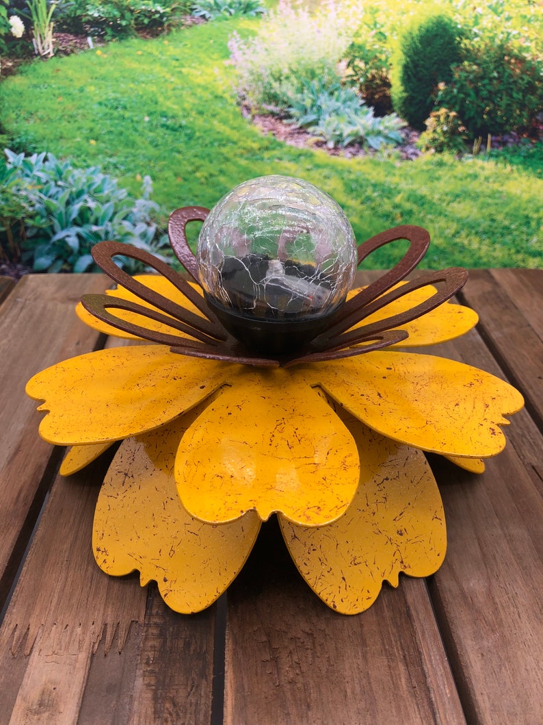 Solar Flower, Outdoor Solar light, Outdoor lighting, Solar light for garden, Outdoor centerpiece, outdoor party centerpiece, gift for mom Yellow