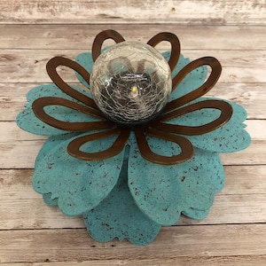 Solar Flower Centerpiece, Metal Flower, solar light, gift for mom, metal yard art, metal flower, housewarming gift, garden decoration,