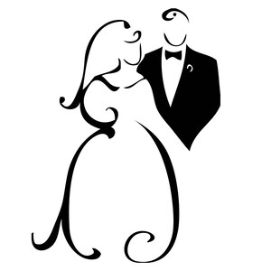 Puede incluir: Una silueta en blanco y negro de una novia y un novio de pie juntos. La novia lleva un vestido fluido y el novio lleva un esmoquin.