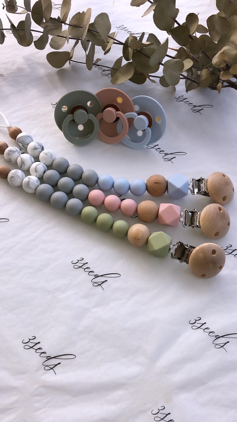 Modern Dummy Chain Silicone Dummy Chain Beechwood Dummy Chain Baby